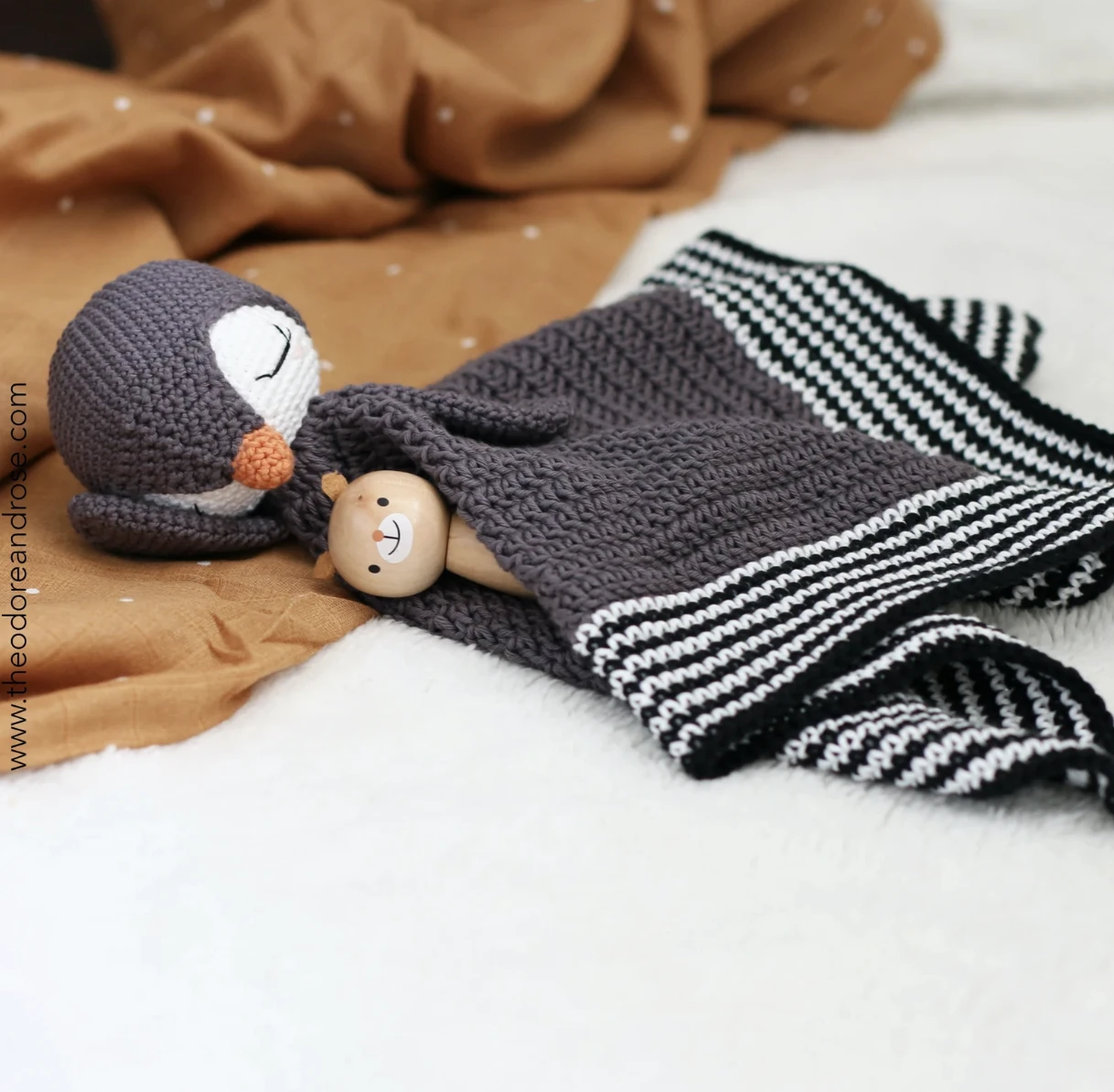 Какие игрушки, связанные крючком, пользуются популярностью. 8 вязанных любимчиков.