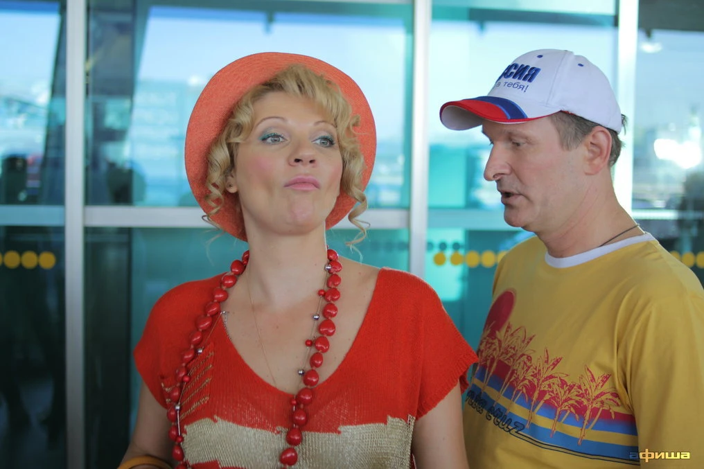 Стильное вязание: 7 российских знаменитостей, которым нравится вязать