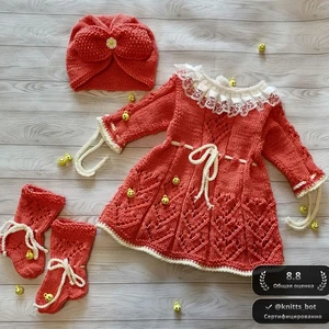 Коралловый смайлик 🌸