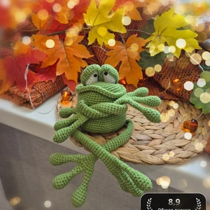 Лягушонок-обнимашка 🐸