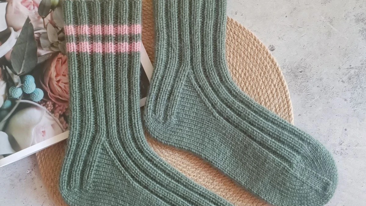 Полосатые уютные носки 🧦